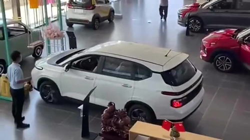 老銷售不會(huì)告訴你的「庫(kù)位調(diào)整」 那些看似笨拙的挪車，藏著多少專業(yè)門(mén)道